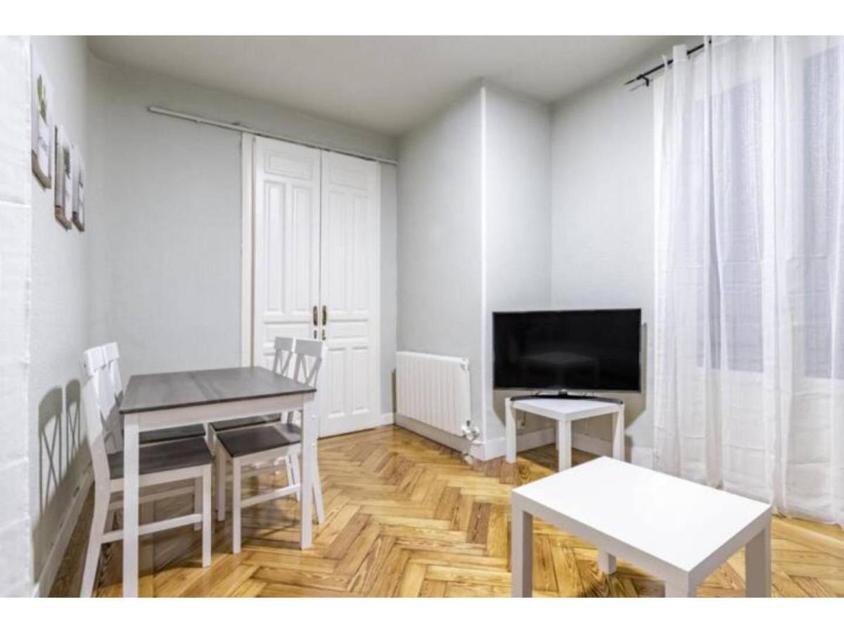 Silencioso Apartamento En Bailen-La Latina Apartment Madrid Ngoại thất bức ảnh